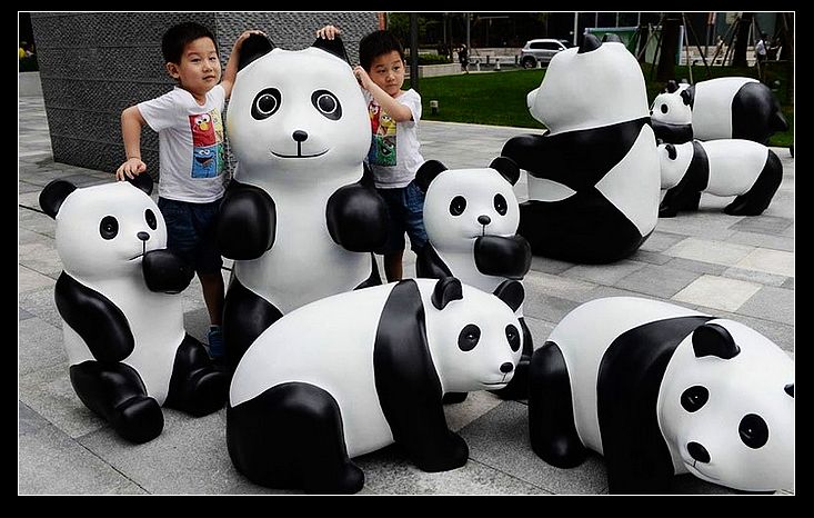 Exposición de 'Pandas' para concienciar sobre la protección del medio ambiente