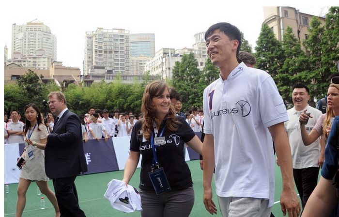 Liu Xiang promociona los premios Laureus World Sports en Shanghai