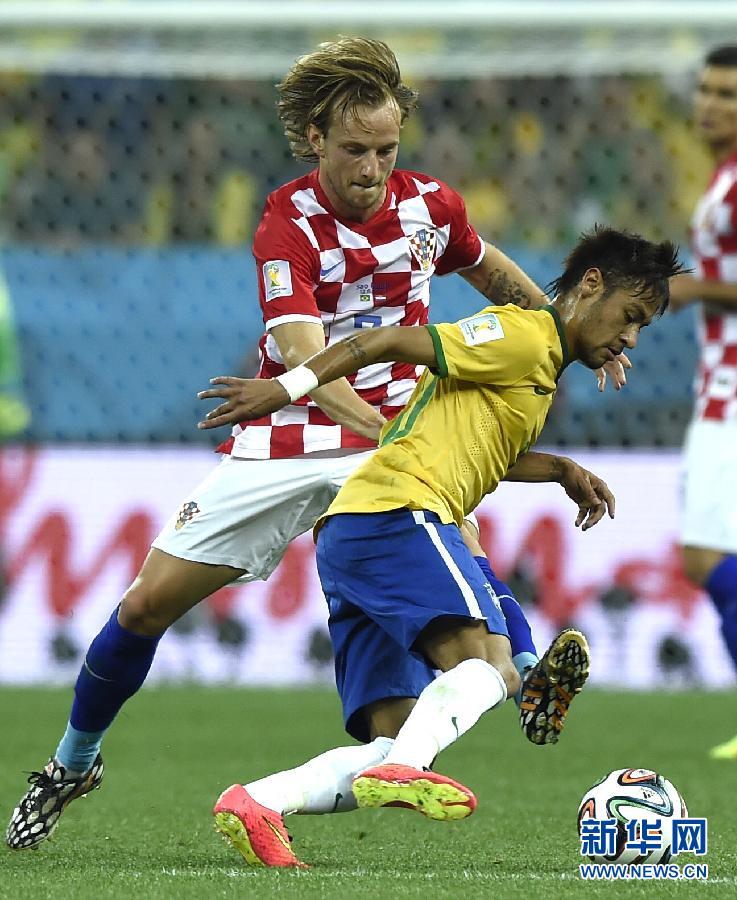 MUNDIAL 2014: Brasil-3, Croacia 1