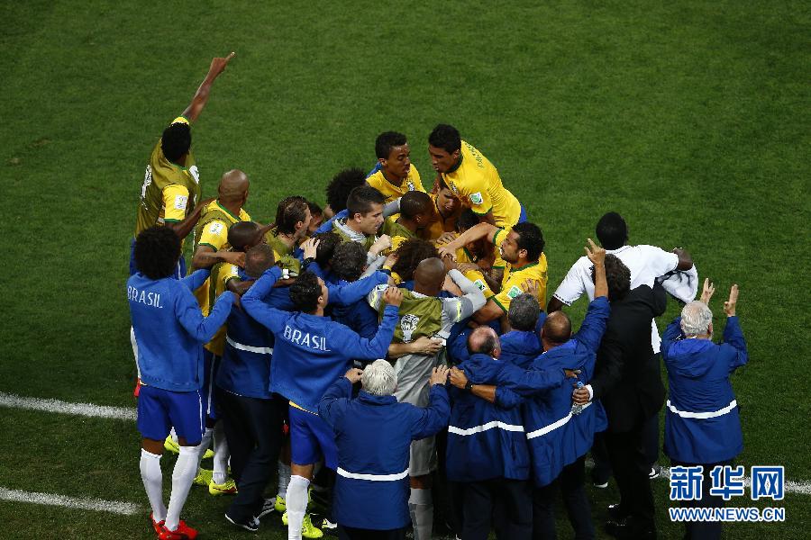 MUNDIAL 2014: Brasil debuta con triunfo 3-1 ante Croacia