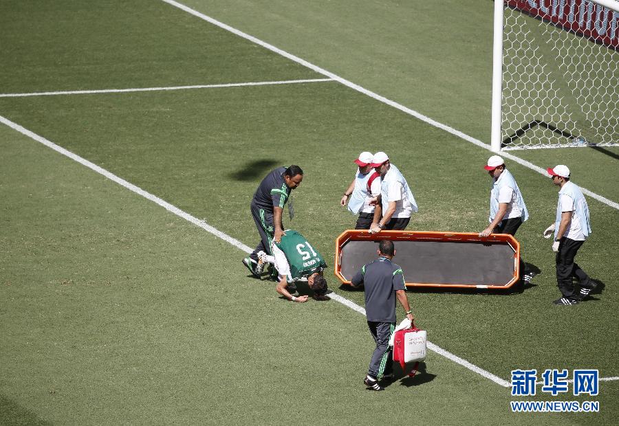 MUNDIAL 2014: Holanda pasa a cuartos de final tras vencer 2-1 a México