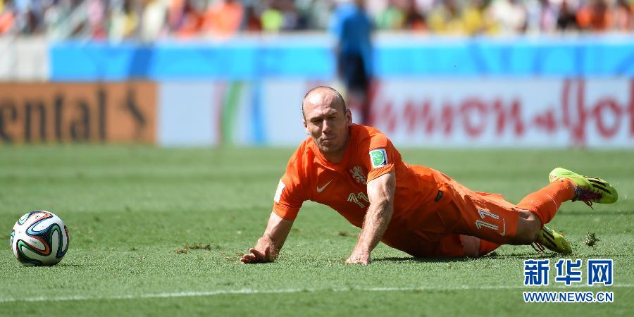 MUNDIAL 2014: Holanda pasa a cuartos de final tras vencer 2-1 a México