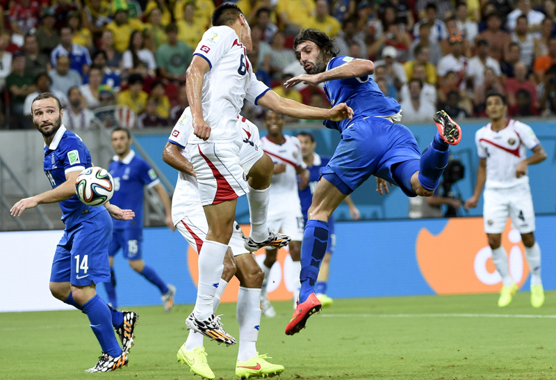 Costa Rica vence a Grecia en penaltis y clasifica a cuartos de final