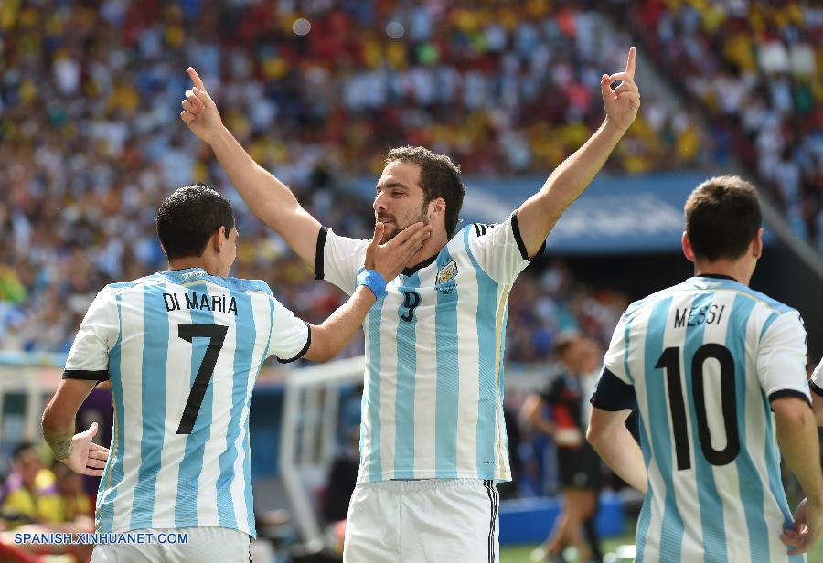 MUNDIAL 2014: Un gol de Higuaín coloca a Argentina en semifinales 