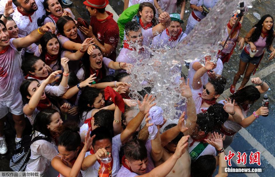 Comienza el Festival de San Fermín en Espa?a 2014