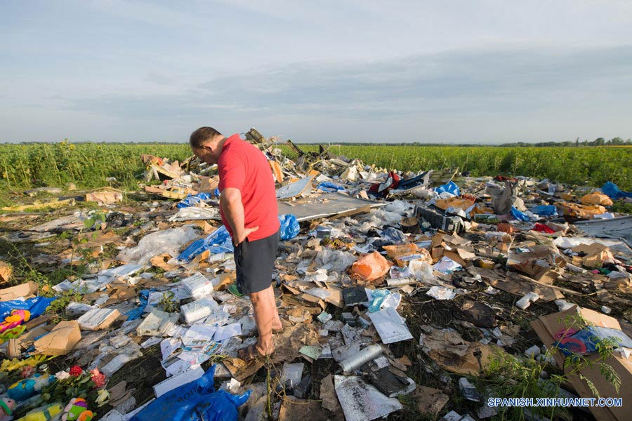 Malaysia Airlines publica lista completa de pasajeros de MH17