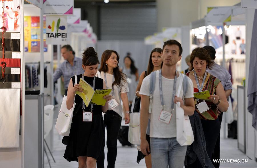 Feria del Textil y Moda de China atrae multitudes en Nueva York