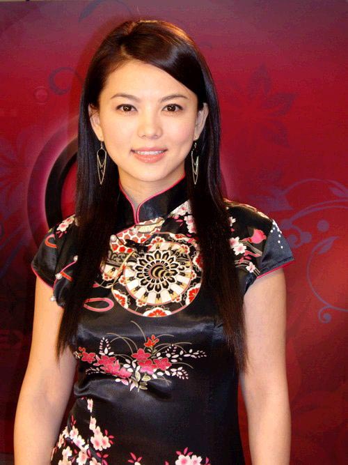 Bellezas chinas y sus “qipao”