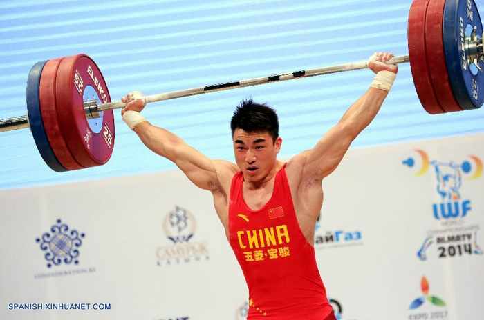 Halterofilia: Chino Liao Hui gana tres medallas de oro en campeonato mundial