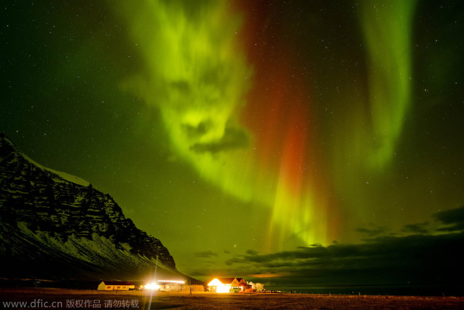 Aurora boreal en Islandia presenta rostro humano