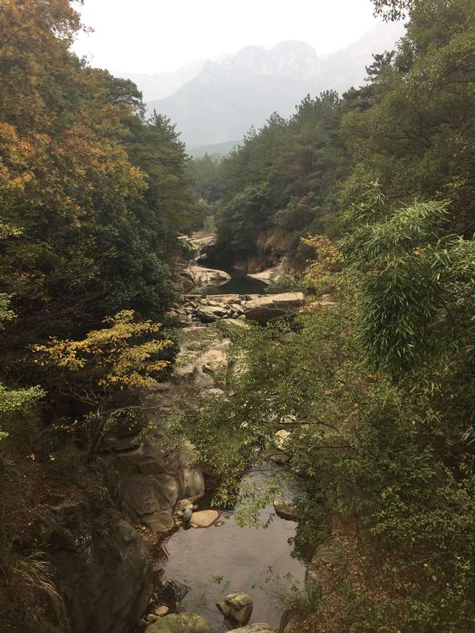 Lushan, monta?a sagrada del budismo, con hermosos paisajes y reliquias culturales 9