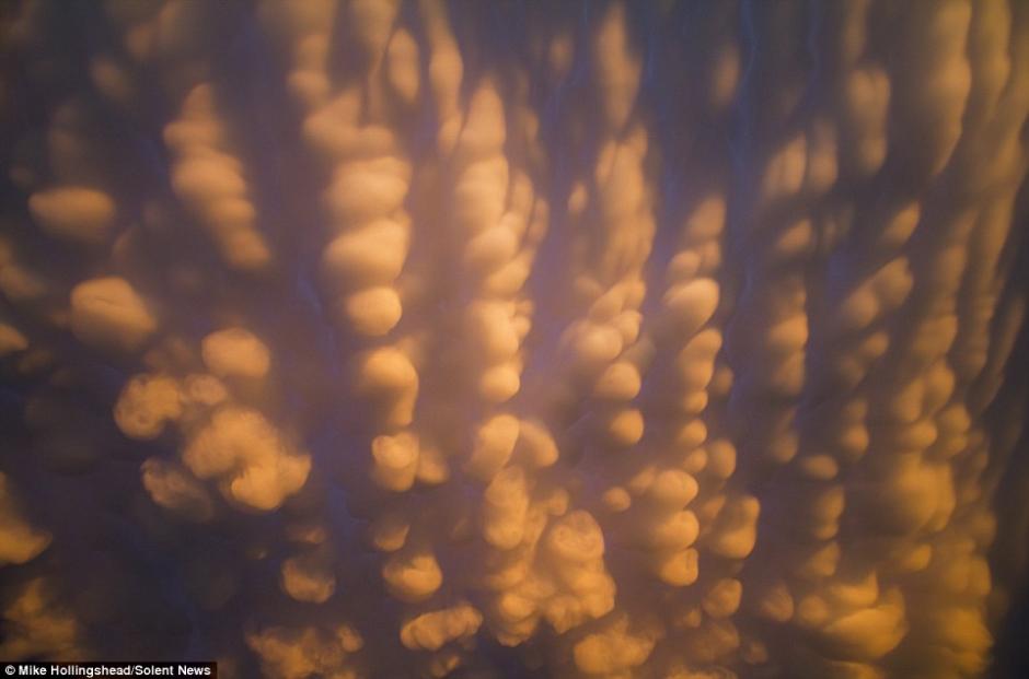 Aparecen ''nubes de burbuja'' en Nebraska, EEUU