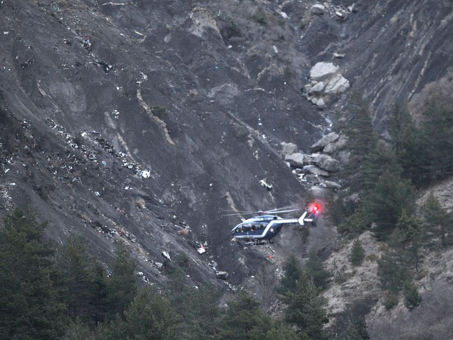 Encuentran los restos del avión de Germanwings siniestrado