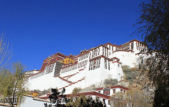 Lhasa disfrutó de 356 días de cielo azul el a?o pasado