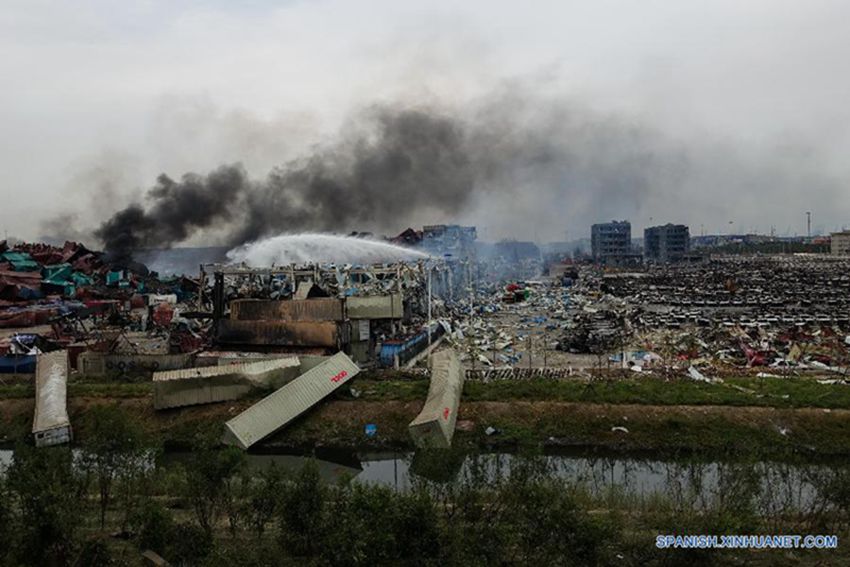 Asciende a 85 cifra de muertos por explosiones en Tianjin