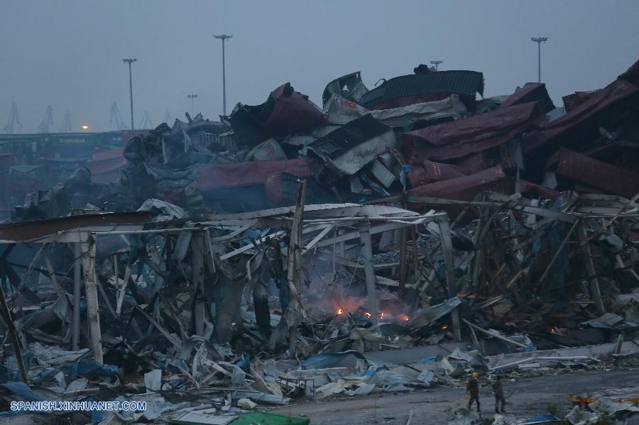 Se eleva a 114 número de muertos por explosiones en Tianjin y hay 70 desaparecidos