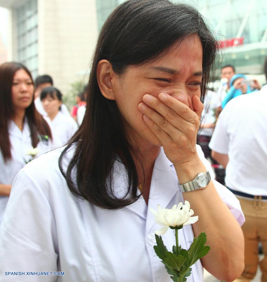 Celebrada ceremonia de duelo por fallecidos en explosión de Tianjin