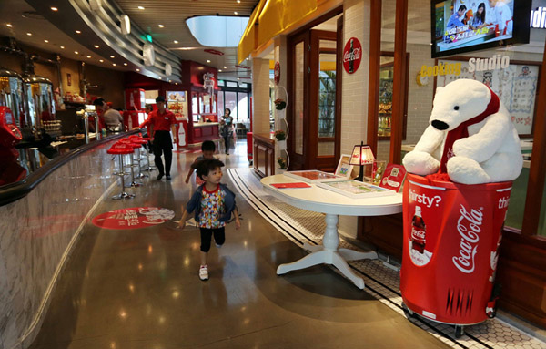 Inauguran un restaurante de Coca-Cola en Shanghai