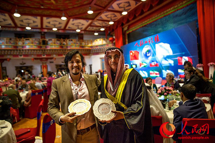 El fotógrafo peruano Miguel Mejía Castro fue galardonado con el Premio Especial del Jurado en el Humanity Photo Award 2015 de la UNESCO, ceremonia celebrada en China.