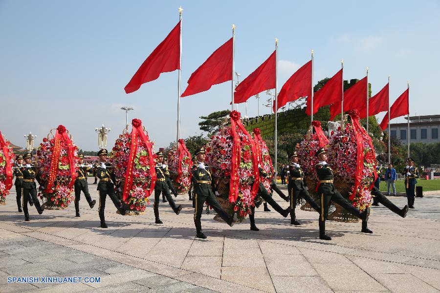 China conmemora Día de los Mártires en Plaza de Tian'anmen