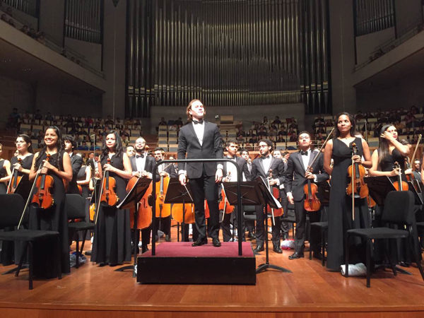 La Orquesta Sinfónica Juvenil de Venezuela es ovacionada en Pekín