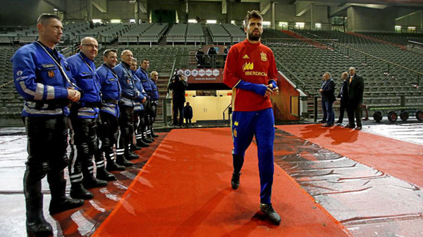 Suspenden el partido entre Bélgica y Espa?a por alerta terrorista