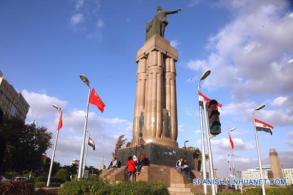 Promueven en Egipto libro de presidente chino antes de su visita