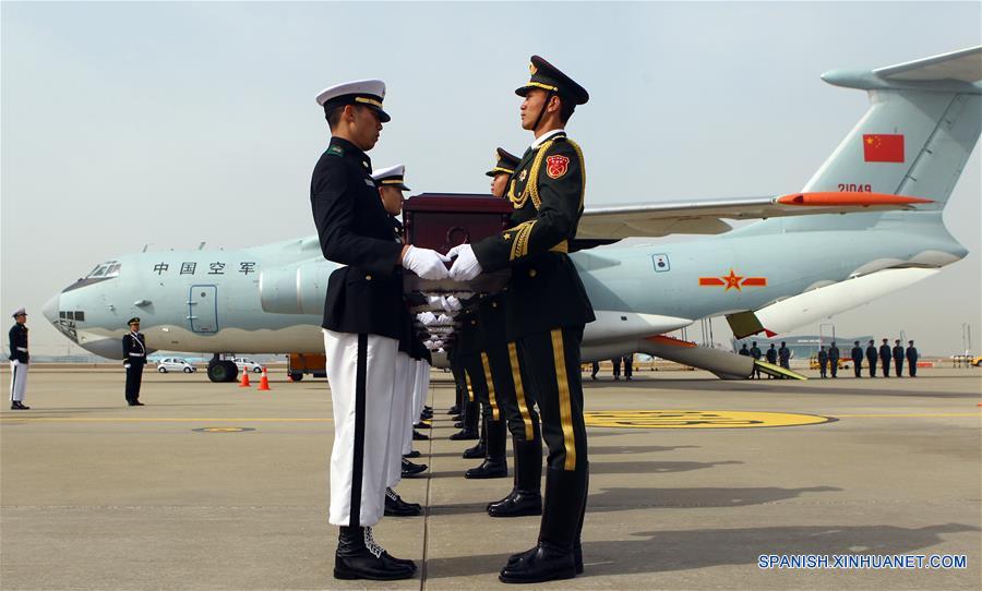 INCHEON, Corea del Sur, 31 mar (Xinhua) -- Corea del Sur entregó  los restos de 36 soldados chinos muertos en la Guerra de Corea (1950-1953). (Xinhua/Yao Qilin)