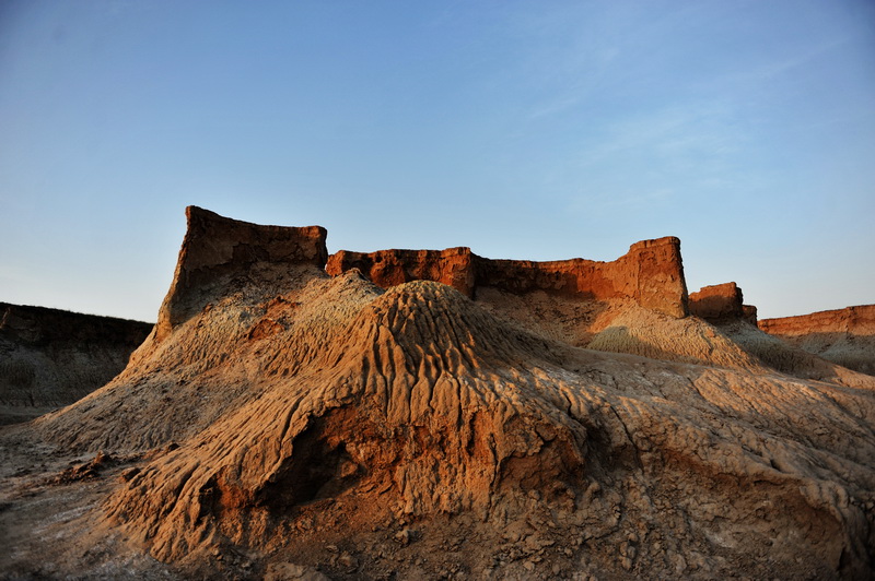 Maravilloso paisaje del bosque de la tierra en Datong