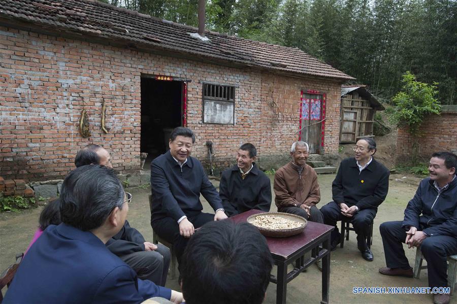 El presidente de China, Xi Jinping, quien también es secretario general del Comité Central del Partido Comunista de China (PCCh), hizo una gira de inspección en la provincia oriental de Anhui del 24 al 27 de abril. (Xinhua/Li Tao)