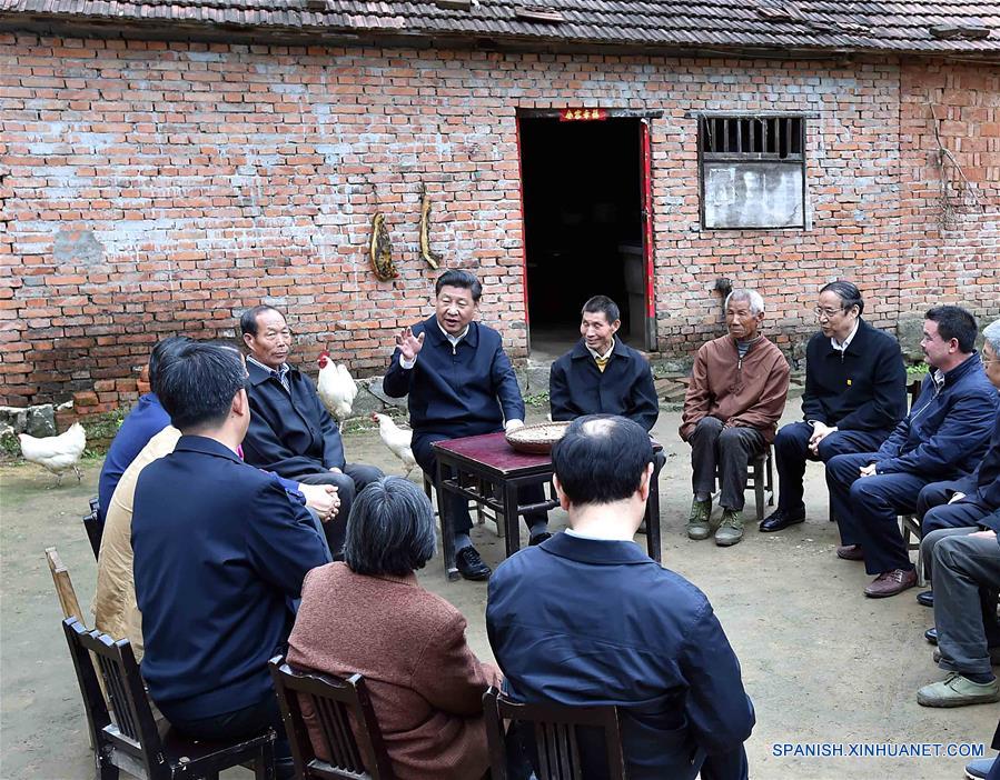 Presidente Xi urge al PCCh y al gobierno a elaborar medidas que atiendan las demandas del pueblo