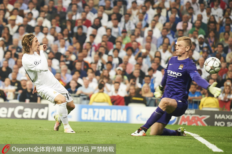 Fútbol: Real Madrid gana 1-0 al Manchester y avanza a final espa?ola en "Champions"