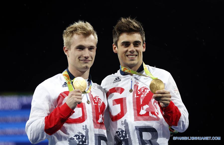 Laugher y Mears terminaron con un total de 454.32 puntos en el Centro Acuático Maria Lenk, apenas 4.11 puntos por arriba de los medallistas de plata Mike Hixon y Sam Dorman de Estados Unidos.(Xinhua/Fei Maohua)