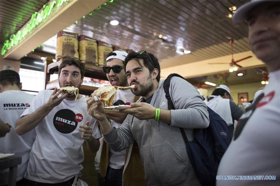 Buenos Aires acoge nueva y divertida edición del Maratón de la Pizza