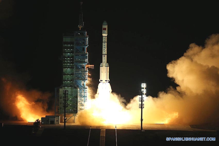 Laboratorio espacial chino Tiangong-2 entra en órbita en preparación para acoplamiento con nave espacial tripulada