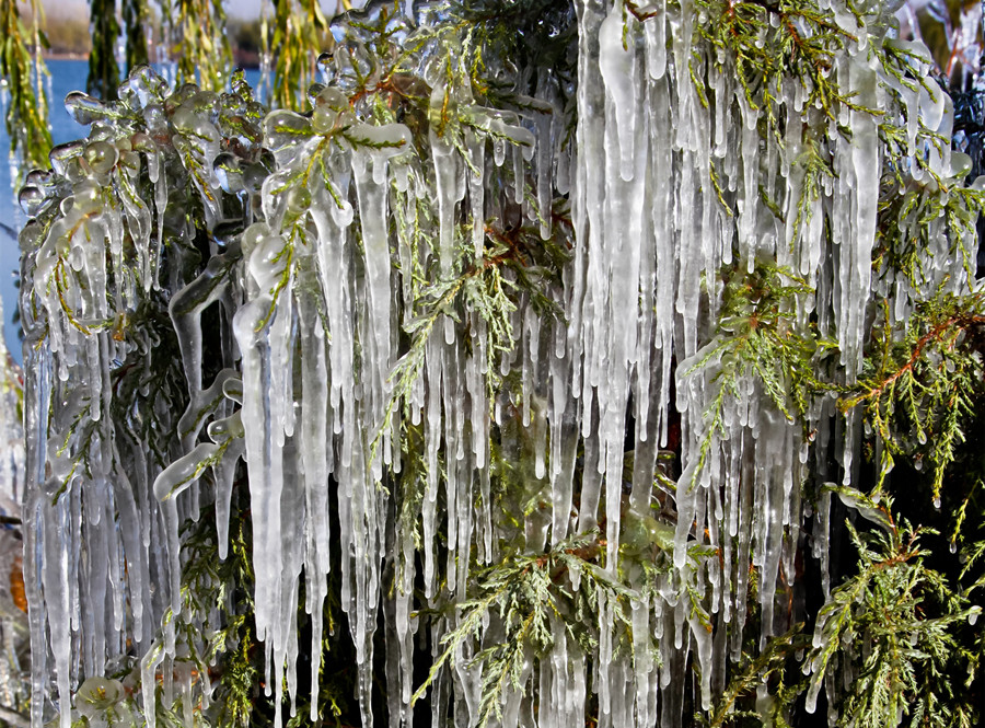 Provincia de Gansu amanece con témpanos de hielo