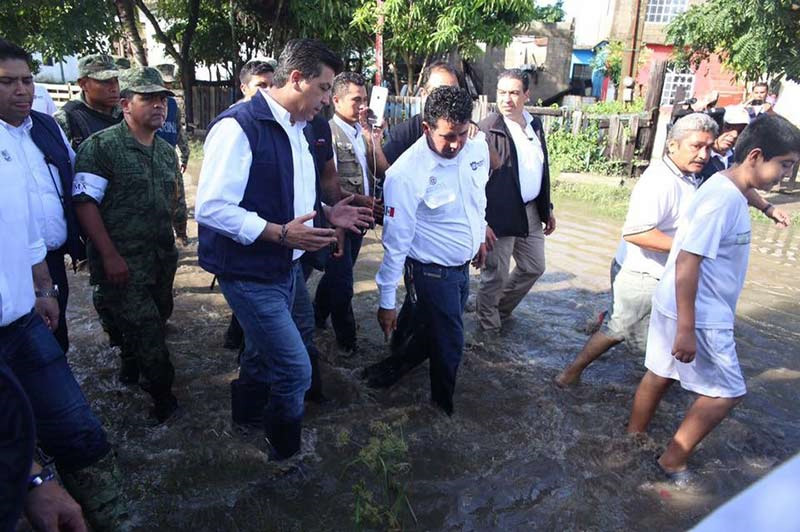 Lluvias torrenciales afectan a 17.000 familias en el noreste de México