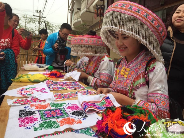 el condado de Tongzi, la provincia de Guizhou