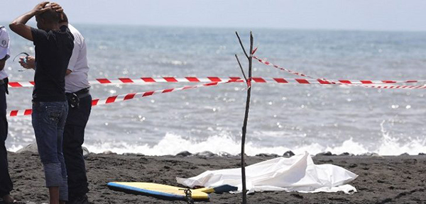 Muere un joven atacado por un tiburón cuando practicaba bodyboard