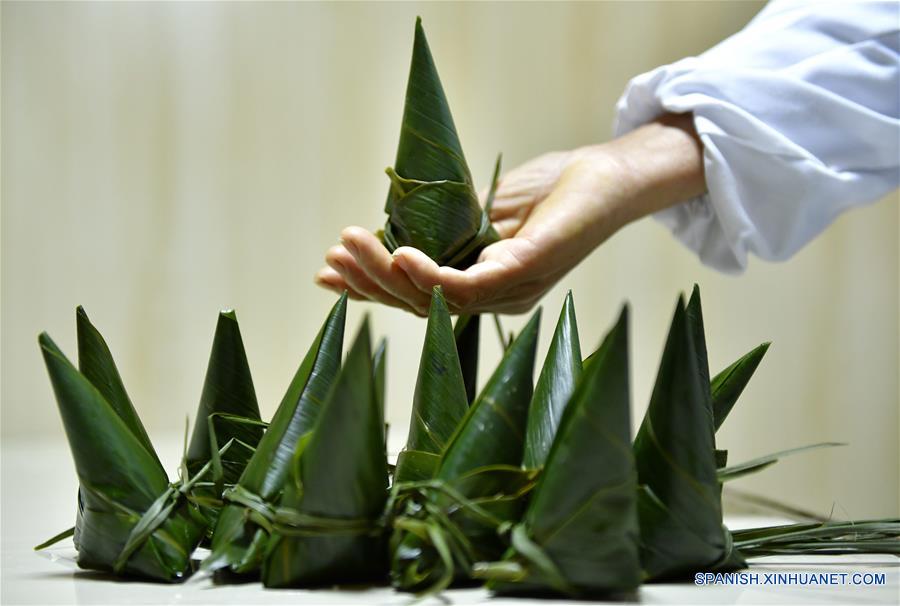 Zongzi, plato tradional de China 3