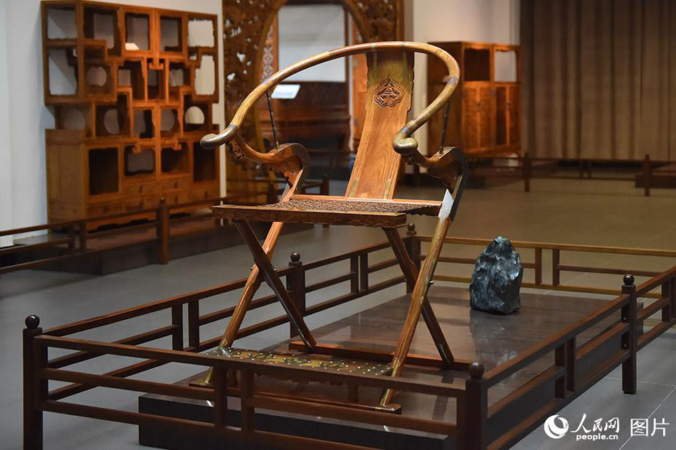 Un grandioso museo en Beijing rinde homenaje al sándalo rojo