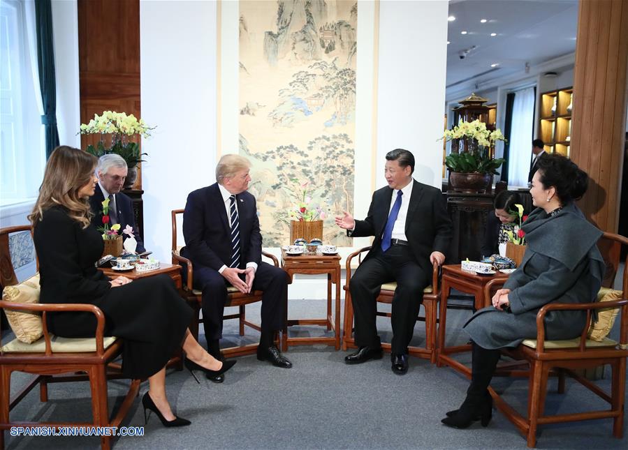 Xi y Trump visitan el Museo del Palacio