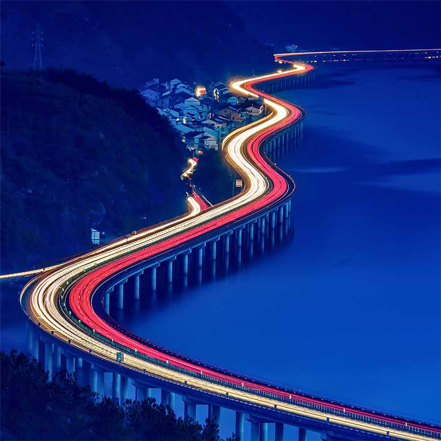 El puente Yongjiang serpentea como un dragón, tomada por Yan Jun. [Foto proporcionada por photoint.net]