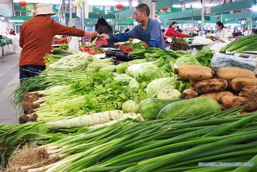 IPC de China sube 1,8% en abril