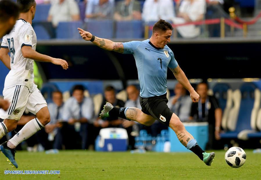 (Rusia 2018) Uruguay encabeza Grupo A tras victoria 3-0 sobre Rusia