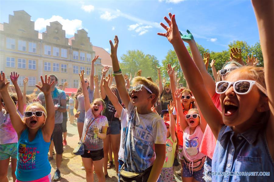 Celebran la Carrera de Color en Polonia