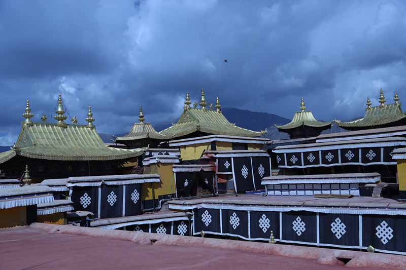 La restauración del Palacio Potala entra en su fase final. [Foto: Palden Nyima y Daqiong/Chinadaily. com. cn]