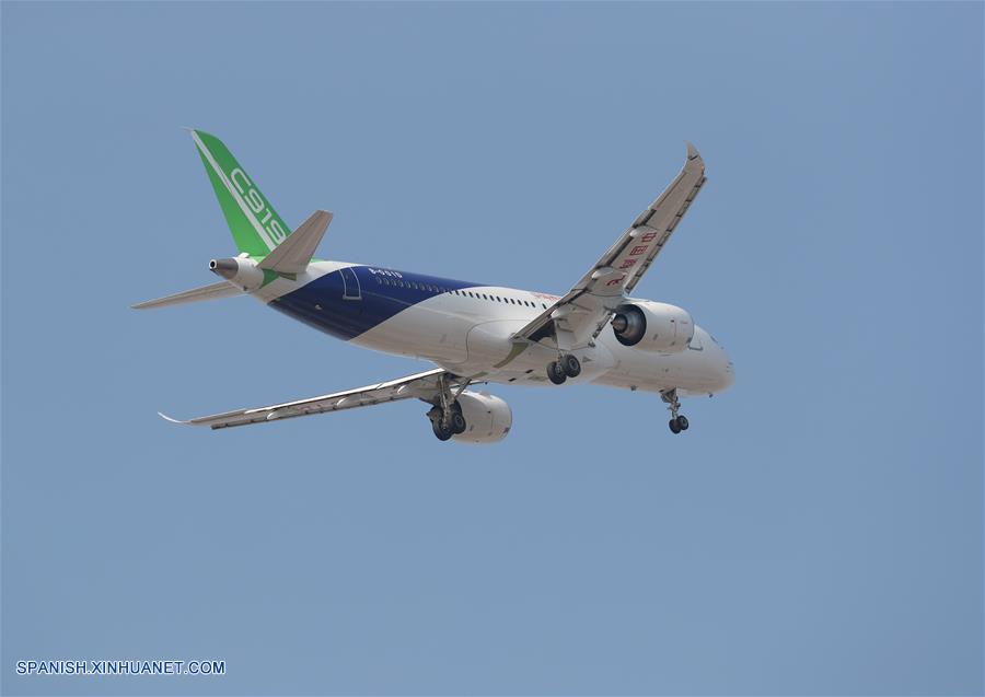 Tercer avión C919 de China realiza vuelo inaugural