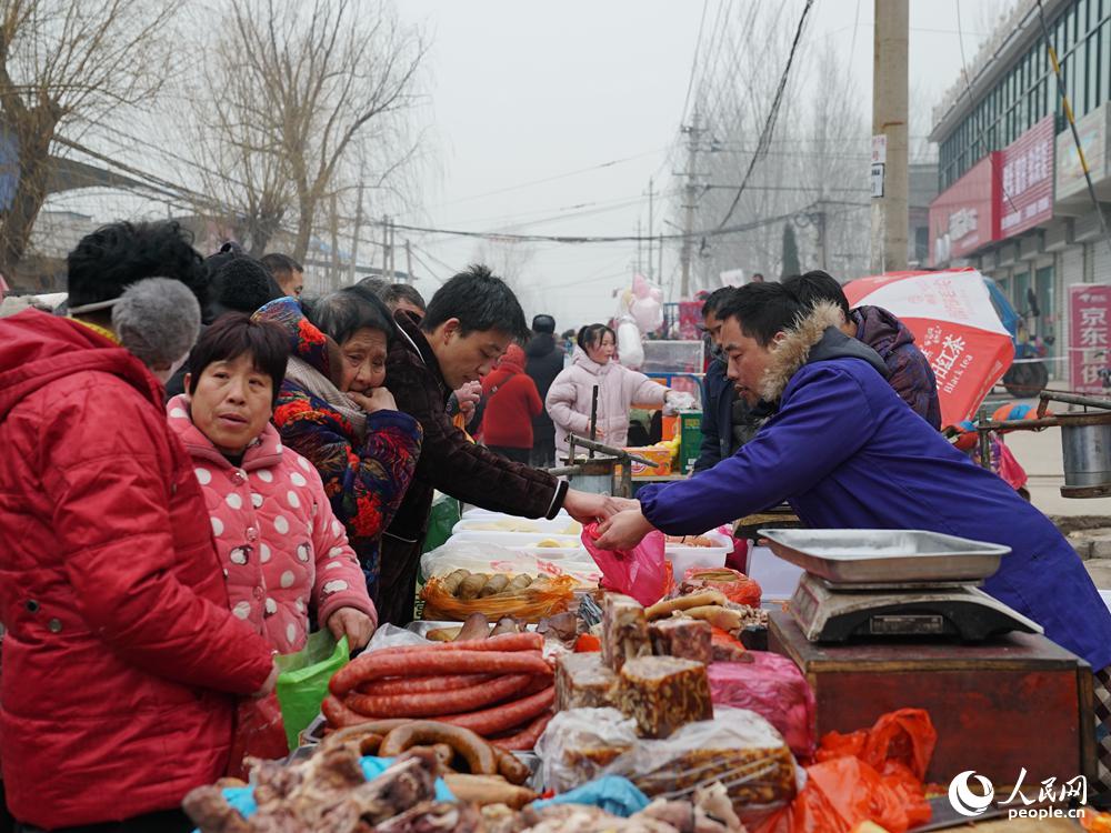 Puesto de productos de charcutería. (Reportero Huangfu Wanli)