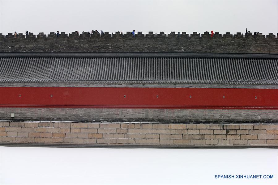 Paisaje nevado en el Museo del Palacio en Beijing